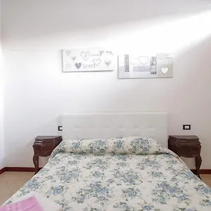 Nocleg ze śniadaniem Citta Turrita, Bolonia